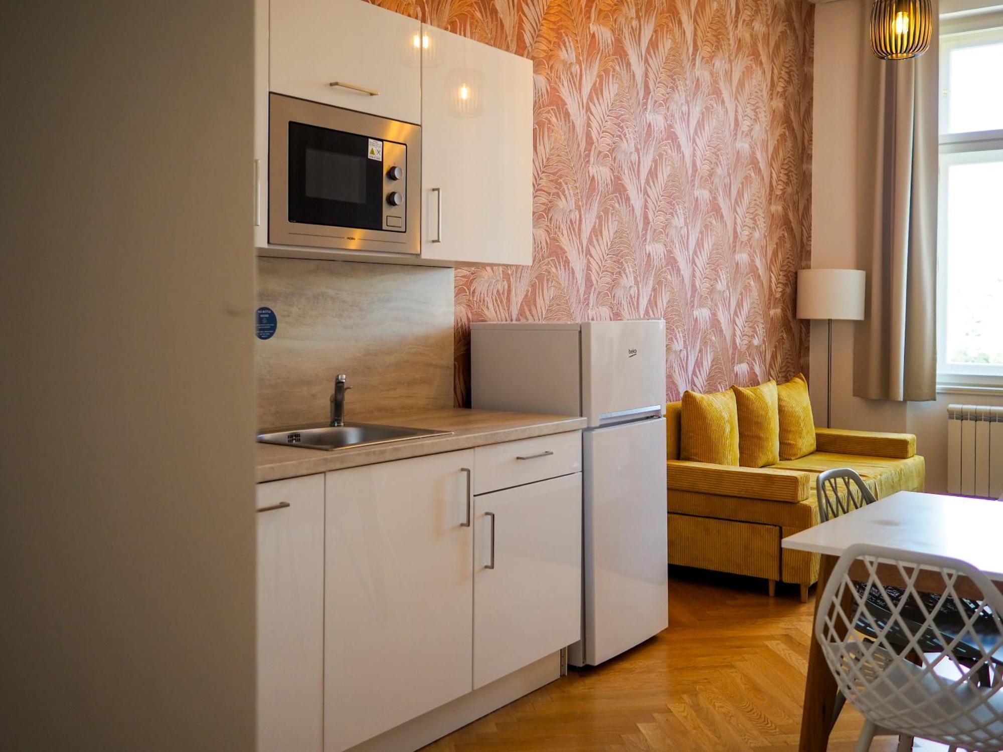 Superior Apartment